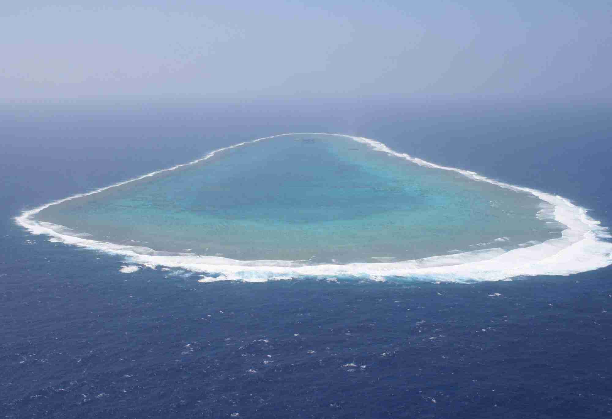 中国が狙う“海洋安全保障の基点”沖ノ鳥島　16年ぶりに総合調査を実施　（FNNプライムオンライン） - Yahoo!ニュース
