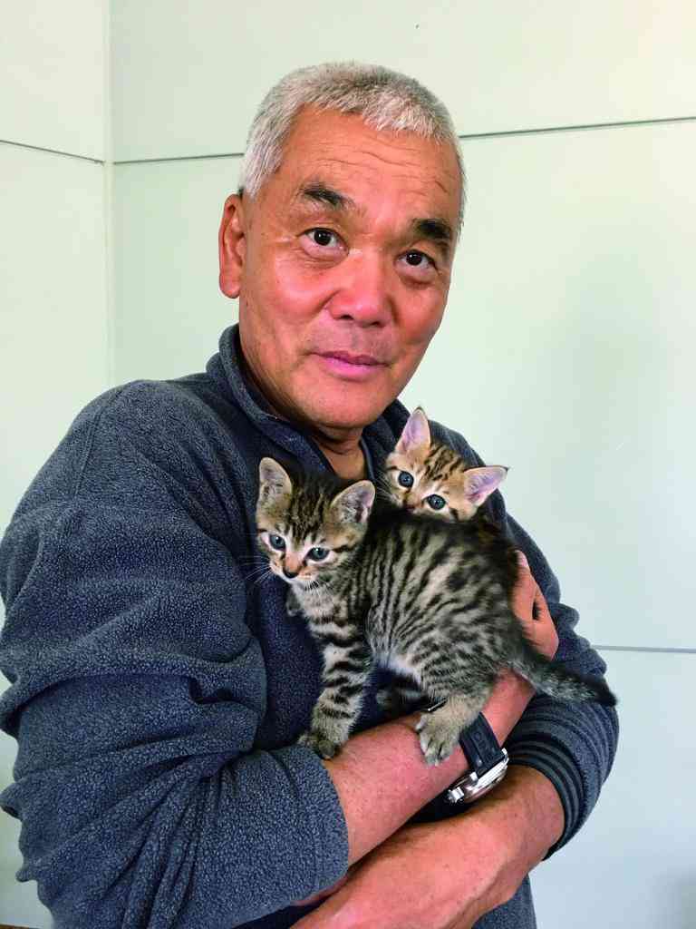 岩合光昭、猫と暮らす日常　いい子になったのは「しっかり話すようにしてから」？〈週刊朝日〉 | AERA dot. (アエラドット) 
