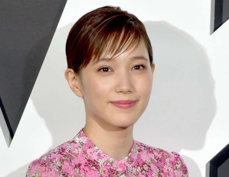 【年間CM起用社数】本田翼が初の1位　16社に起用　芦田愛菜も2位15社で肉薄 | ORICON NEWS