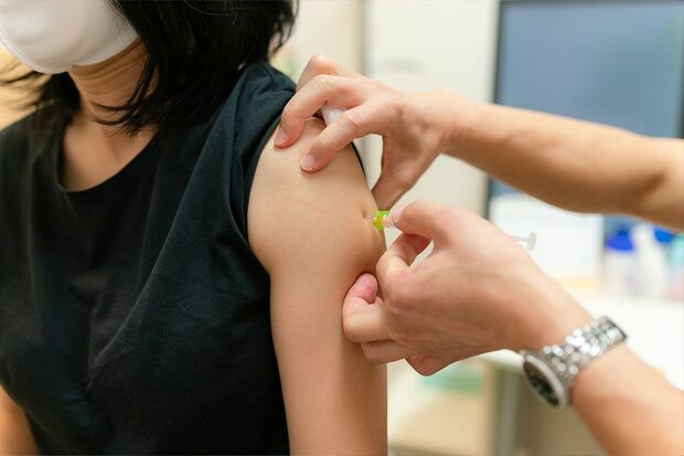 オミクロン株はワクチン接種から生まれたのか「危険性と感染リスク」に迫る（週刊女性PRIME） - Yahoo!ニュース