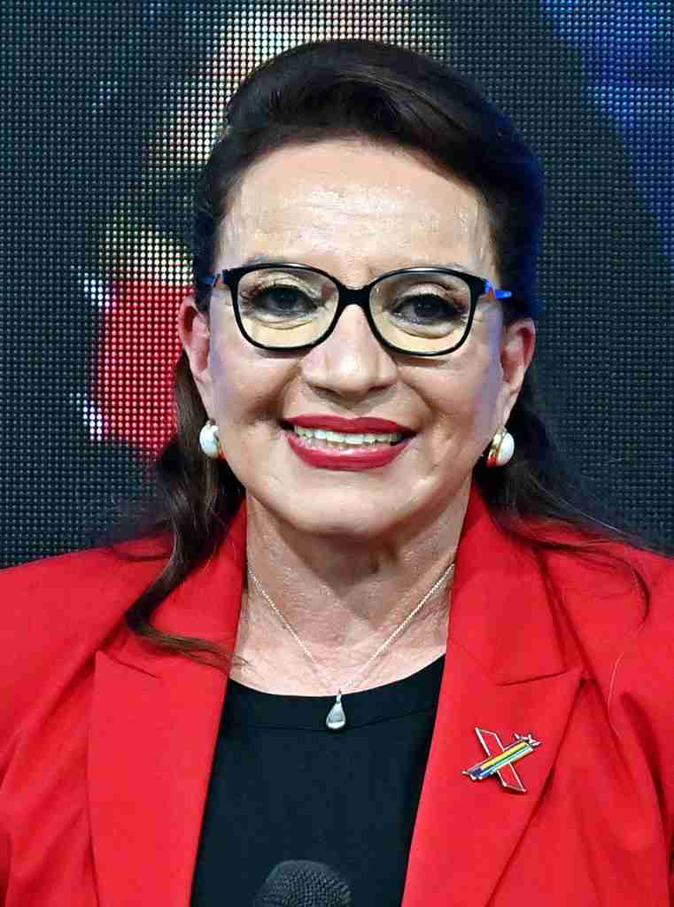 ホンジュラス大統領に親中派　女性初、対立候補が敗北認める（時事通信） - Yahoo!ニュース