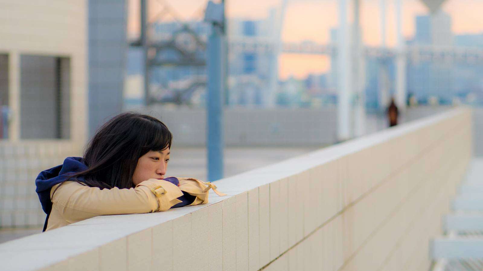 「自己肯定感は高めようとしなくて良い」心理カウンセラーが伝えたい、本当の自己肯定感のあり方 | ヨガジャーナルオンライン