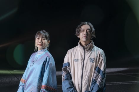 YOASOBI『情熱大陸』に出演決定 初有観客ライブの裏側に迫る