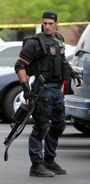 軍服や戦闘服が好きな人Part4