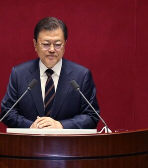文在寅が“自爆”…20・30代若者「韓国脱出ラッシュ」で、もはや「見捨て」られた文政権は万事休す！（現代ビジネス） - Yahoo!ニュース
