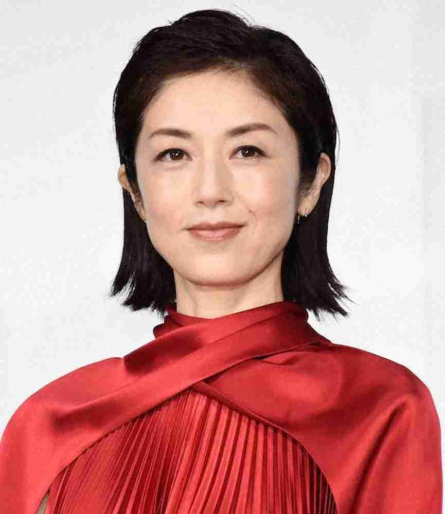高岡早紀 愛犬との寄り添いショットとともに…49歳の誕生日を報告「特別なことは何にもしない」