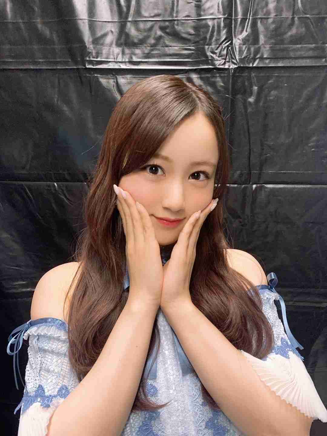 【卒業発表】《路上抱擁＆恋人つなぎ写真》乃木坂46・星野みなみが4歳年上通販会社御曹司と熱愛　新宿、阿佐ヶ谷デートで2連泊（文春オンライン） - Yahoo!ニュース