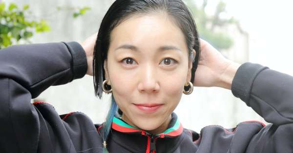 映画監督・安藤桃子さん「母がプレゼントしてくれた、妹、安藤サクラとの絆」 | 女性自身