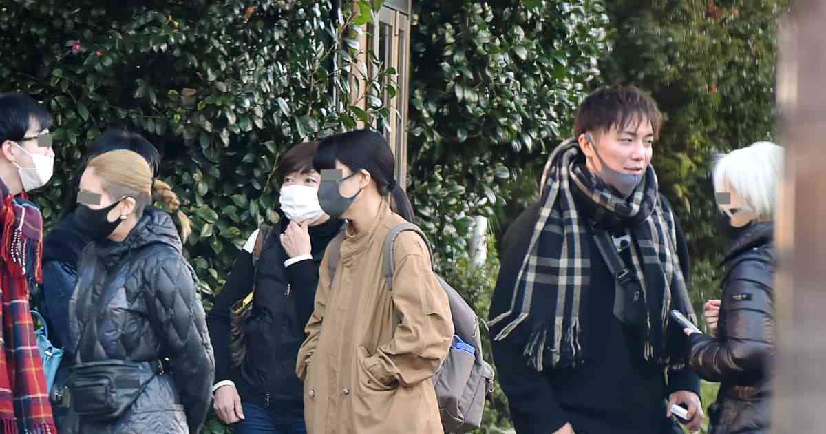 安倍昭恵元首相夫人がコロナ禍「和ハーブ仲間」とゴキゲンな夜 | FRIDAYデジタル