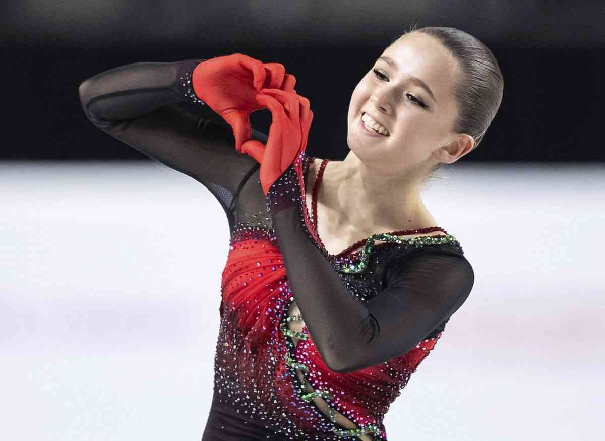 ワリエワ初V、4回転3度 フィギュア・ロシア選手権