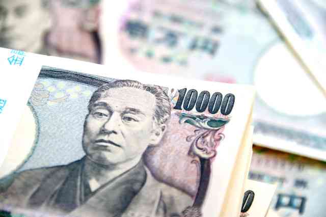 「年末ジャンボ宝くじ」買いますか？「YES」と答えた人は何パーセント？ アンケート結果発表！ - TOKYO FM+