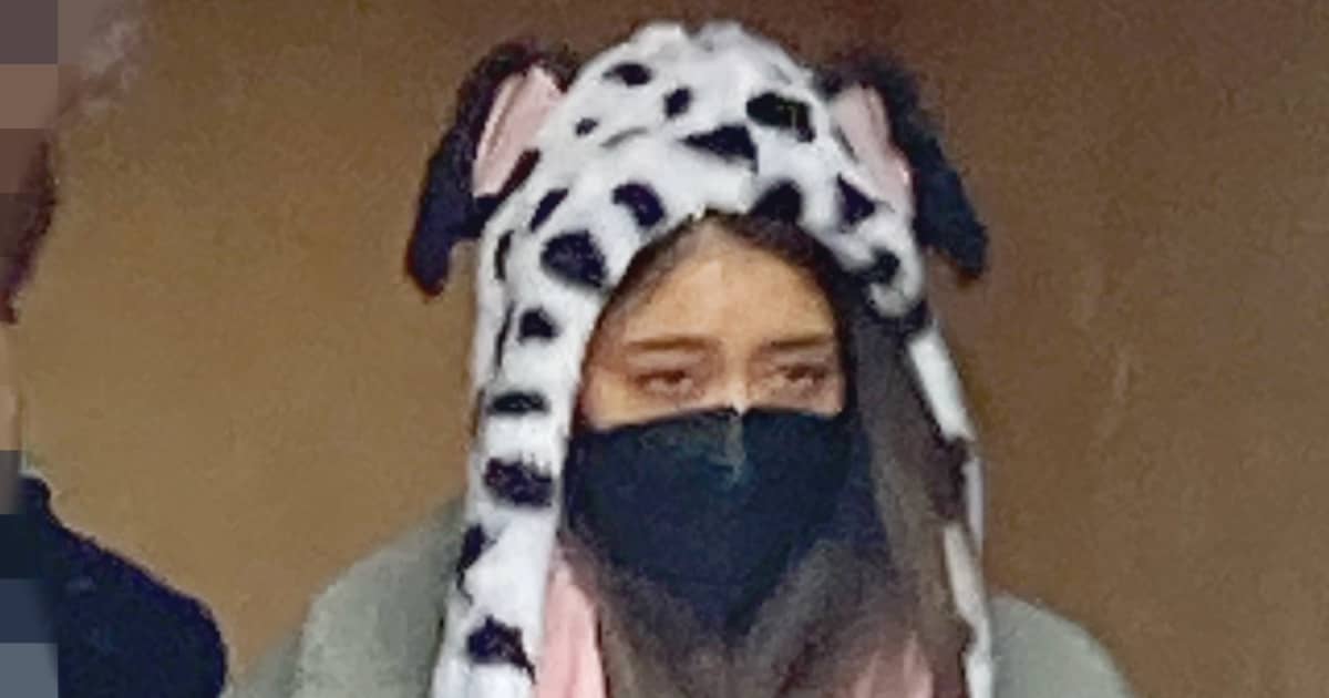みちょぱ　交際６年になる俳優彼との「ラブラブデート」現場 | FRIDAYデジタル