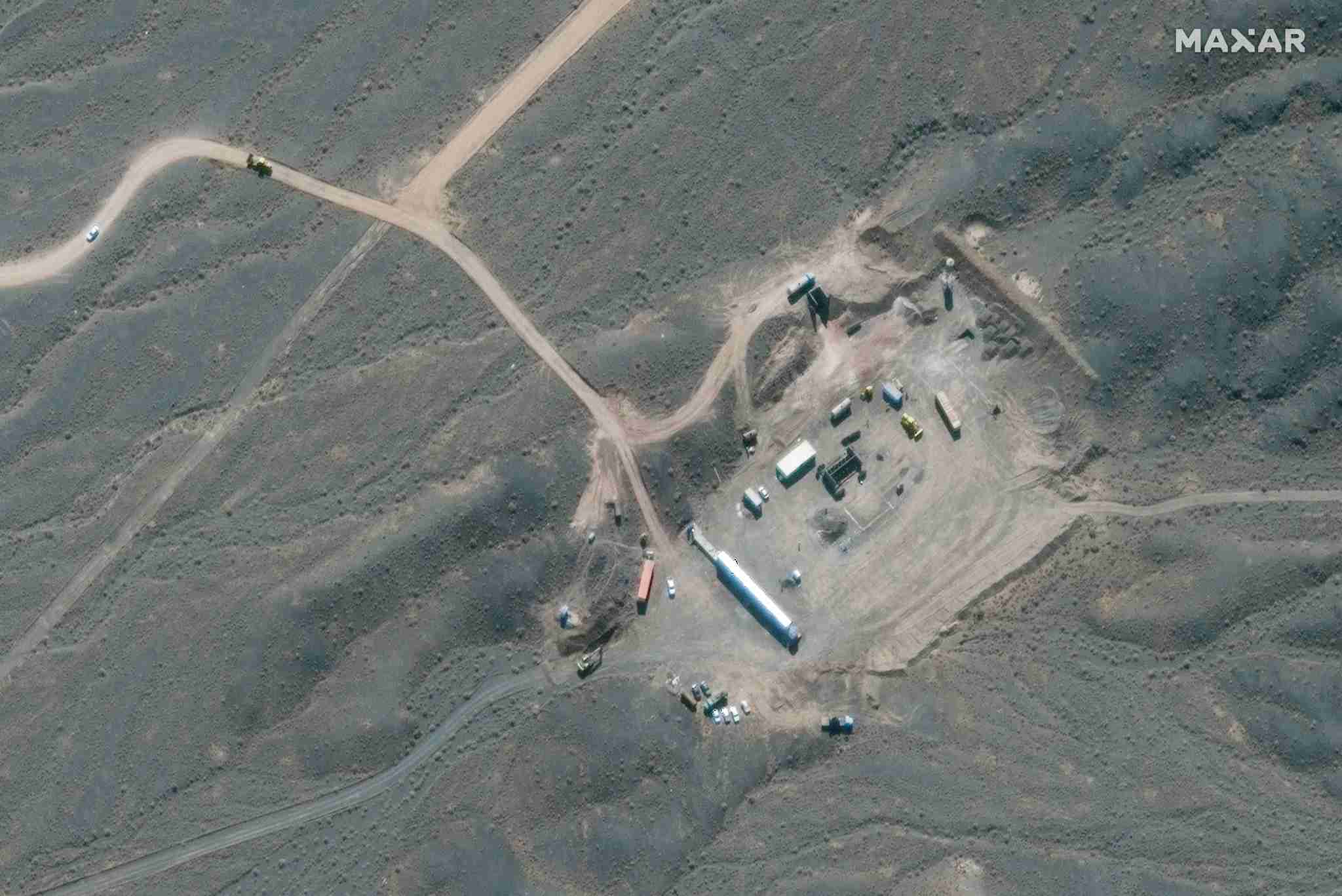 イラン核施設近くで爆発 軍は防空演習と説明（ＡＦＰ＝時事） - Yahoo!ニュース