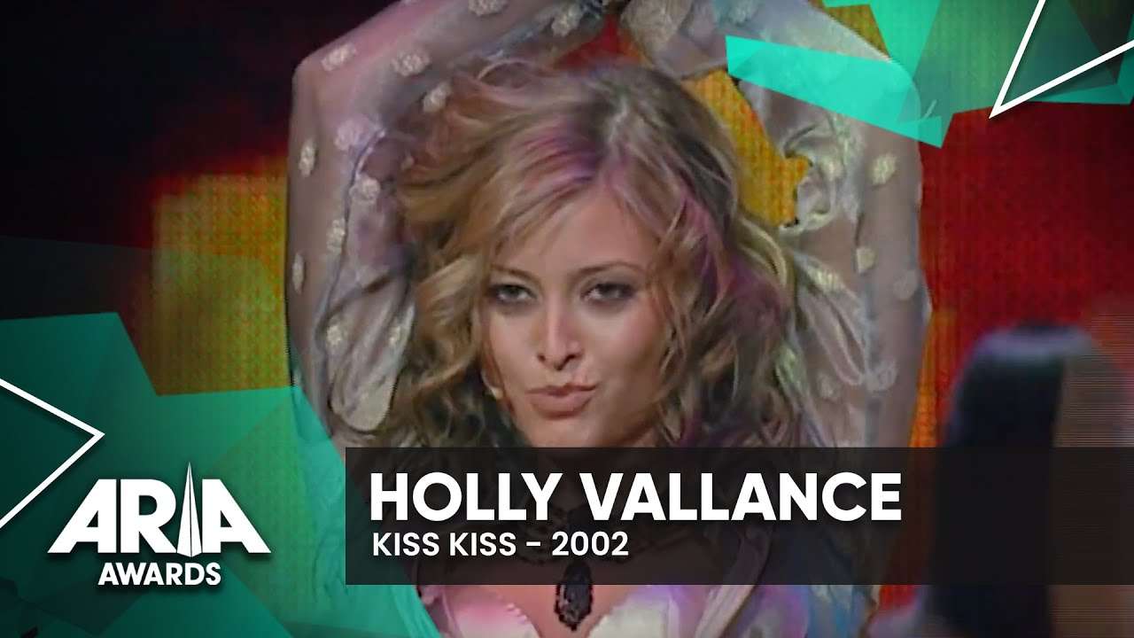 Holly Vallance: Kiss Kiss | 2002 ARIA Awards - YouTube