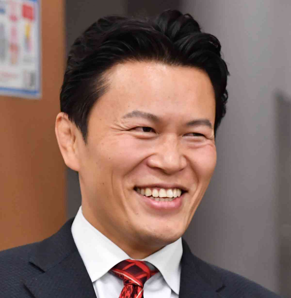 須藤元気氏がワクチンパスポートに懸念「差別に繋がる」「明らかな憲法違反」（東スポWeb） - Yahoo!ニュース