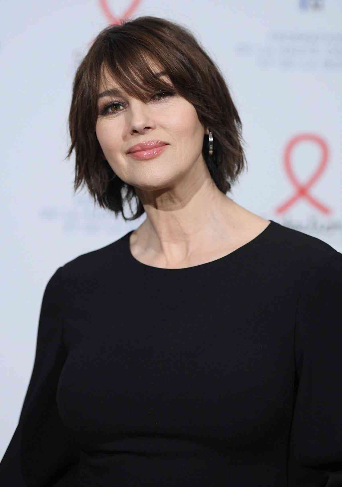 「若さには執着しない」。57歳、モニカ・ベルッチのエイジング論。