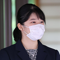 愛子さま 学業の傍ら蚕飼育10年以上「日本の伝統」守る決意（女性自身） - Yahoo!ニュース