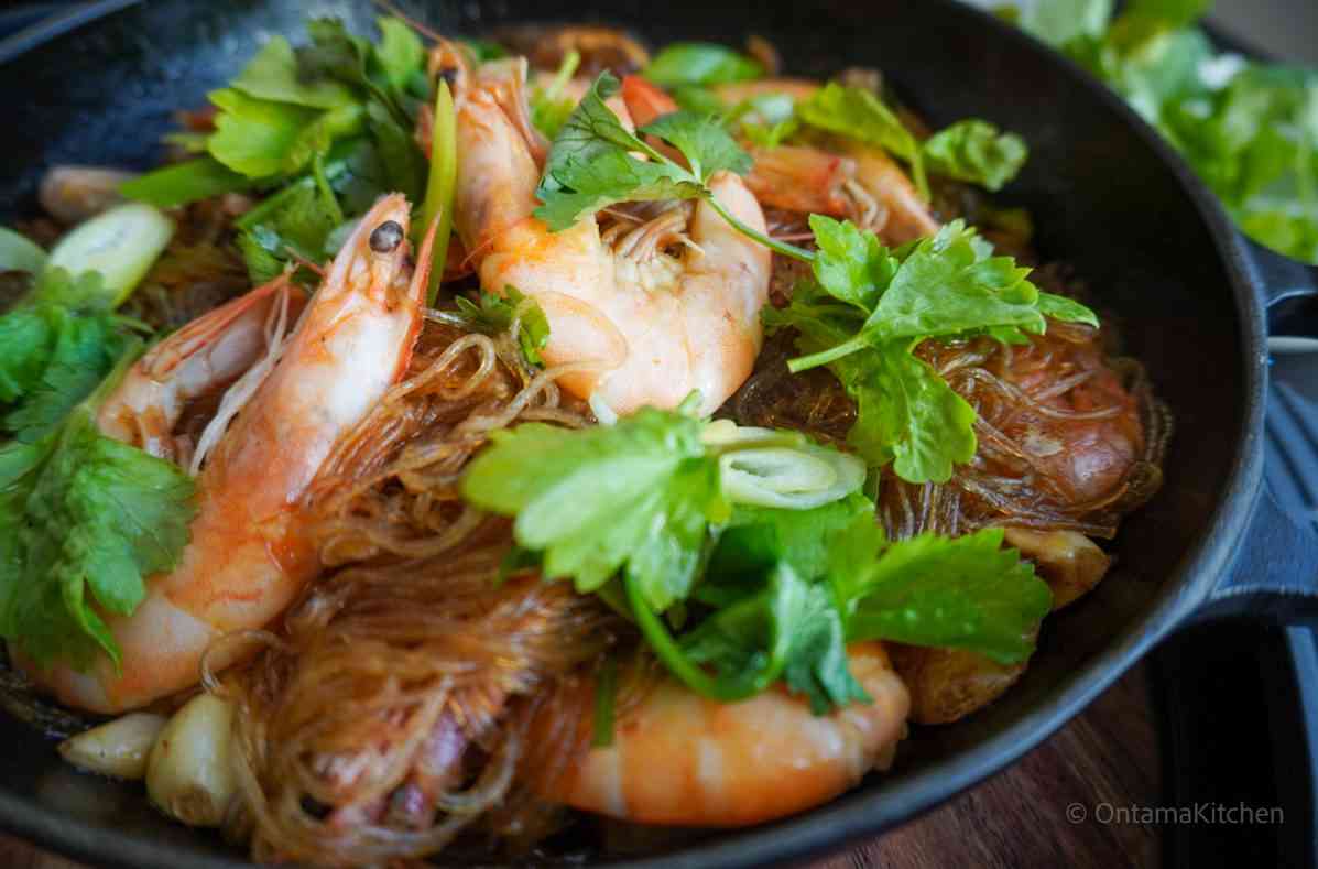 グンオップウンセン (Goong Ob Woonsen/海老の春雨蒸し/กุ้งอบวุ้นเส้น) | Ontama Kitchen