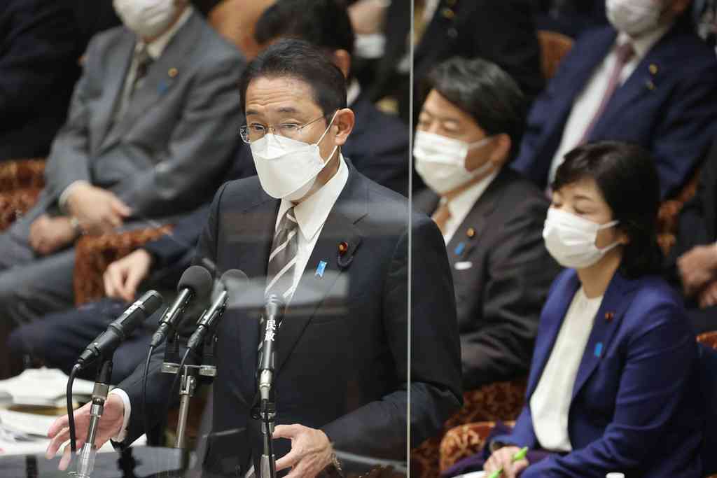 岸田首相、改憲に意欲　ベーシックインカム慎重　衆院予算委（時事通信） - Yahoo!ニュース
