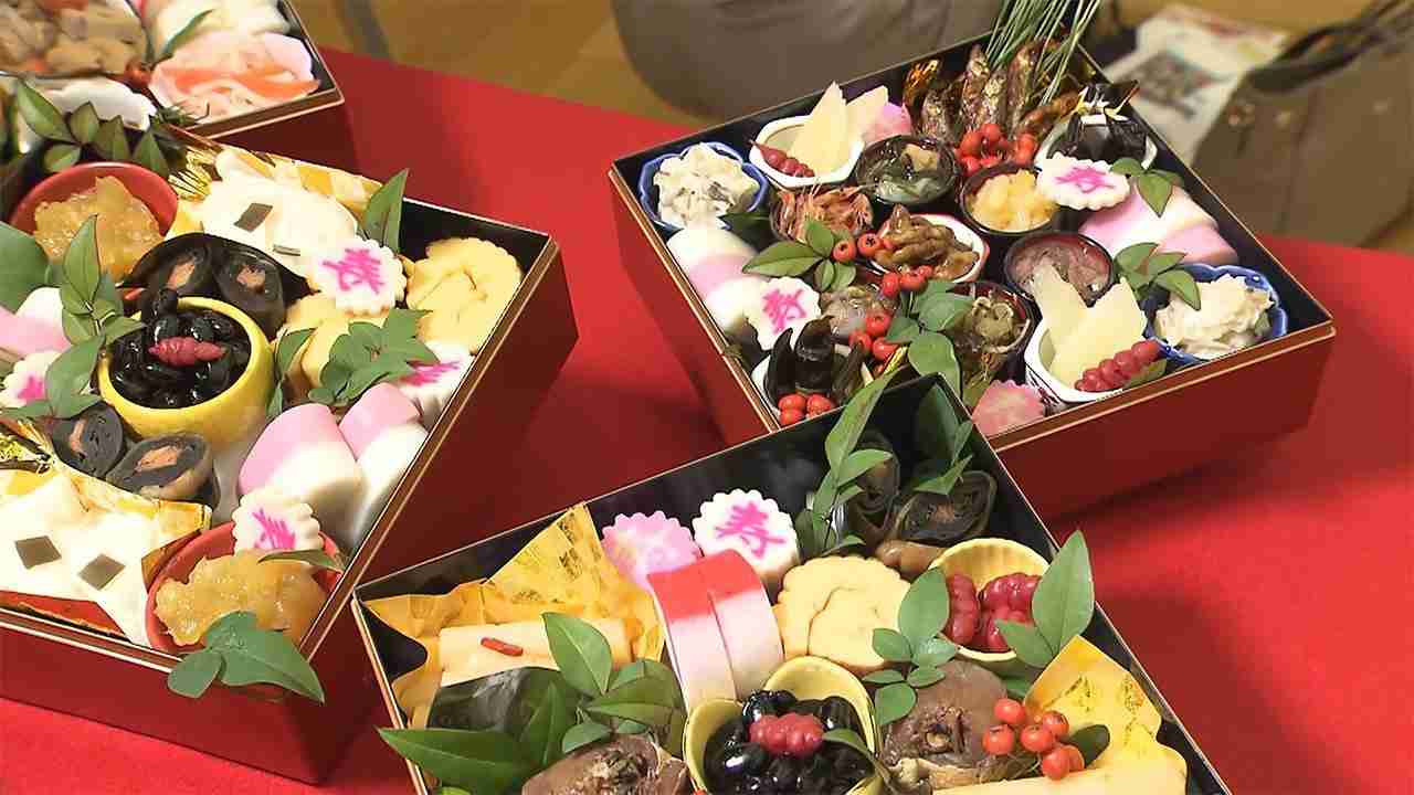 ローソン「100円おせち」 に高級なアワビ…コロナで需要落ち込み行き場失った食材を有効活用