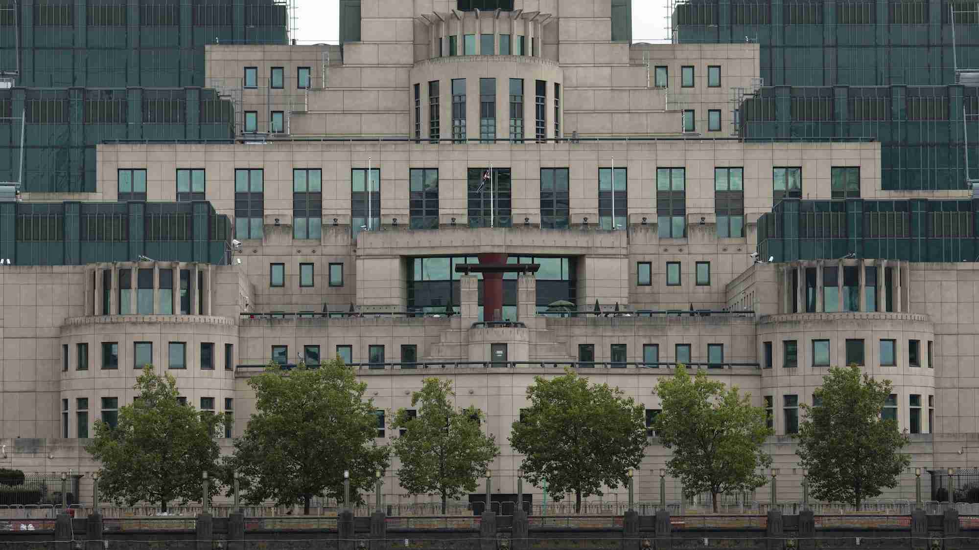 英諜報機関「MI6」の長官が中国を名指しで猛批判している理由（クーリエ・ジャポン） - Yahoo!ニュース