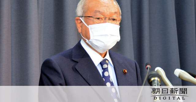 国債残高、父の時代と比べて「10倍以上」　鈴木財務相が危機感：朝日新聞デジタル