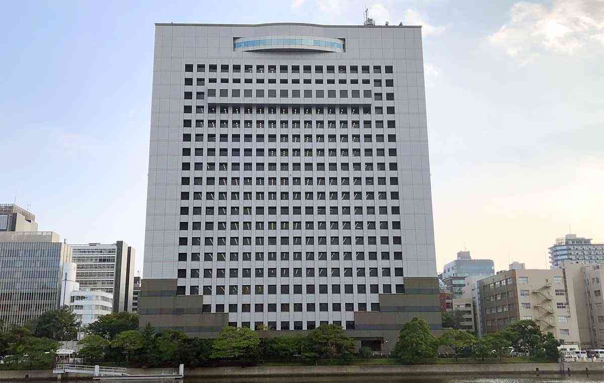 女性のスカート内を盗撮　神奈川県警、警察官２人を減給処分（カナロコ by 神奈川新聞） - Yahoo!ニュース