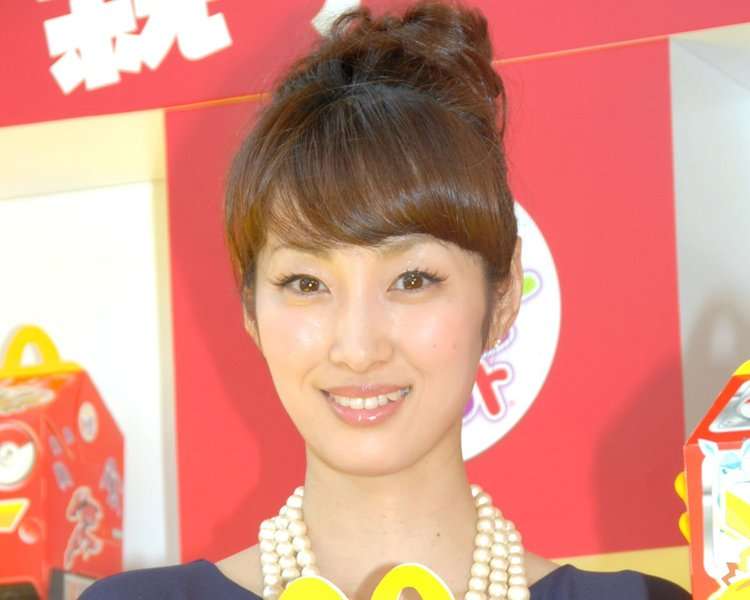 坂下千里子、“達筆”な書道の腕前披露「師範代!?」「大胆な字でお見事」「まさにお手本」 | ORICON NEWS