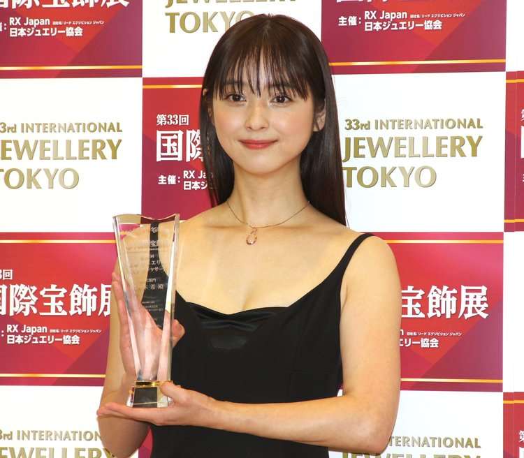 佐々木希、夫に関する質問は「答えてはいけないと言われてまして」