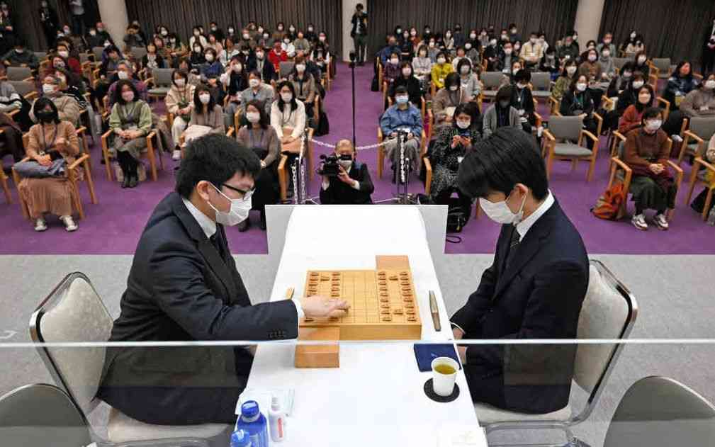 藤井聡太竜王 お疲れモード？ 2年連続4度目V逃す【朝日杯将棋オープン戦」（中日スポーツ） - Yahoo!ニュース