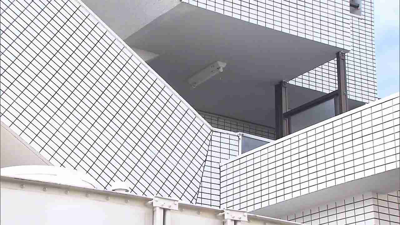“刃物”で殺害しようとした男逮捕　同じマンションでトラブルか（フジテレビ系（FNN）） - Yahoo!ニュース