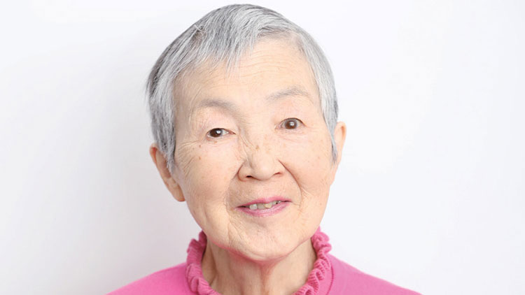82歳でアプリ開発「老後の準備なんて無意味ね」：日経ビジネス電子版