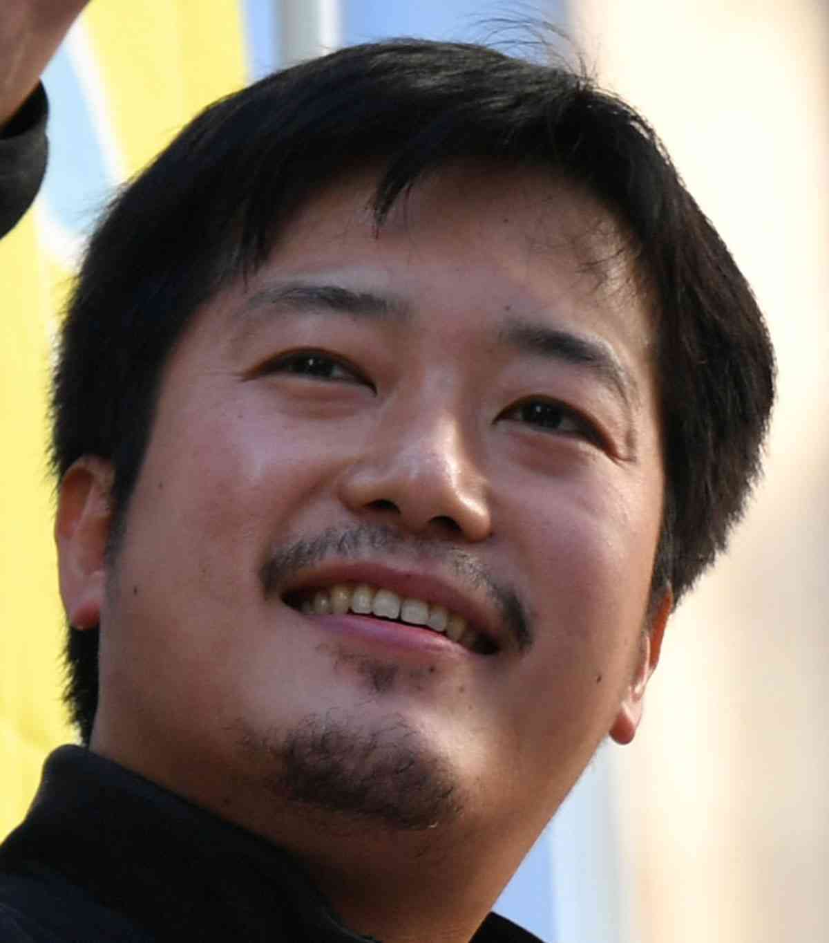 オミクロン感染の丸山穂高氏が経過報告「ちょっと肩こり」「鼻声？」 現在は快復（東スポWeb） - Yahoo!ニュース