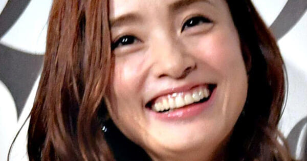上戸彩が夫・ＨＩＲＯの“プレゼント癖”明かす「クリスマスも何個ももらった」 | 東スポのニュースに関するニュースを掲載