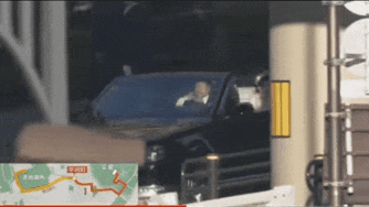 【写真撮影】カメラ目線？はずす？