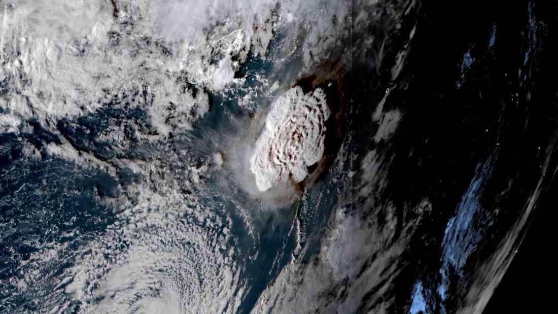 Tsunami warning issued for Tonga following volcanic eruption - CNN