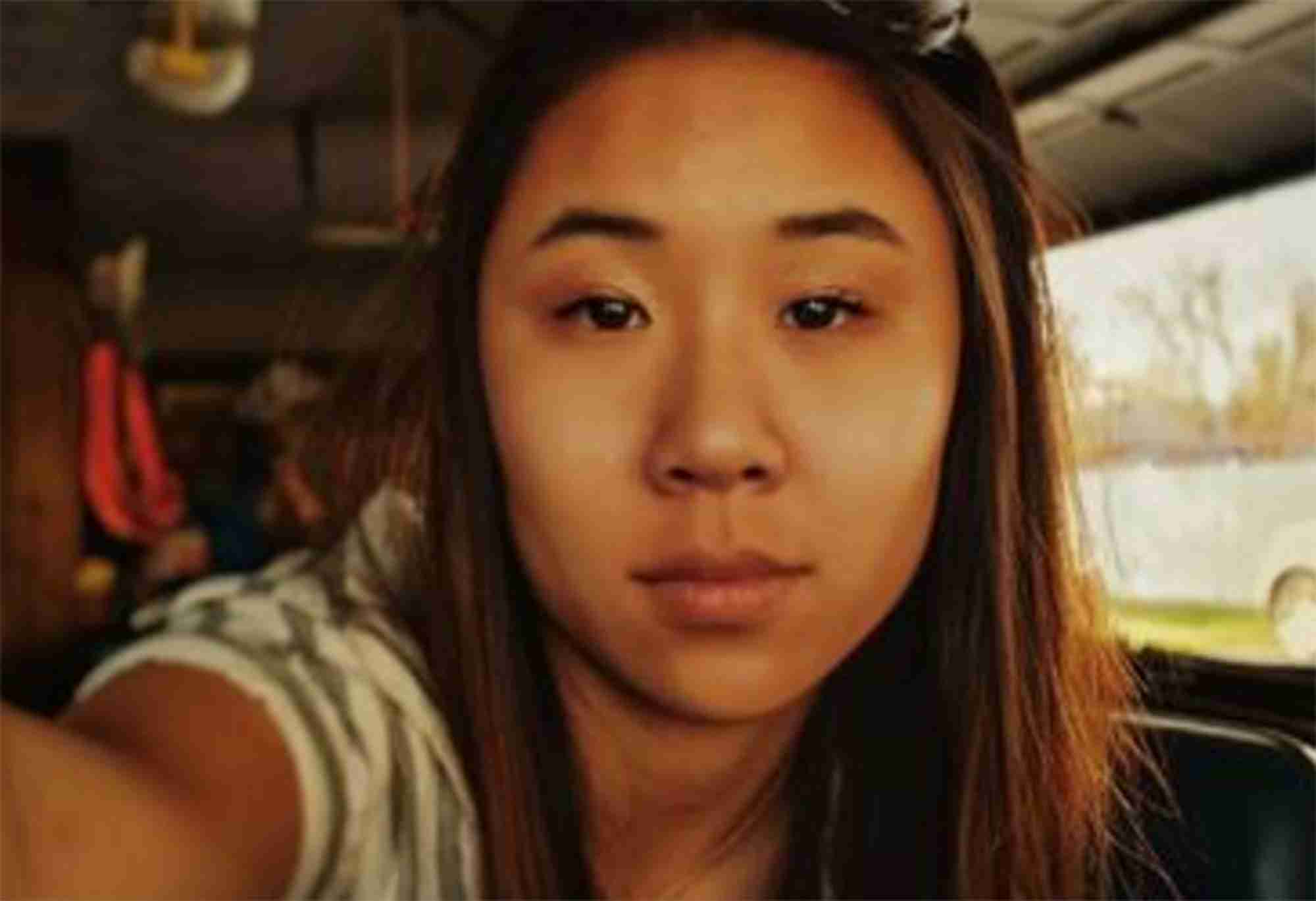 アジア系女性、接近の地下鉄車両に押し出され死亡 米NY市