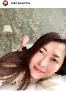 中山美穂、すっぴんの51歳最新ショットにファン感動「かわいすぎます」「めちゃくちゃ美しい」