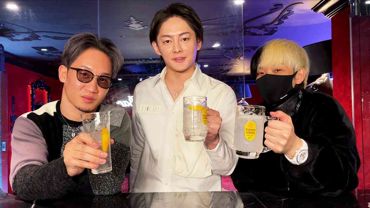 最強の仲間たちと新年会を開いたら、酔った勢いでとんでもないことが決まりました。 - YouTube