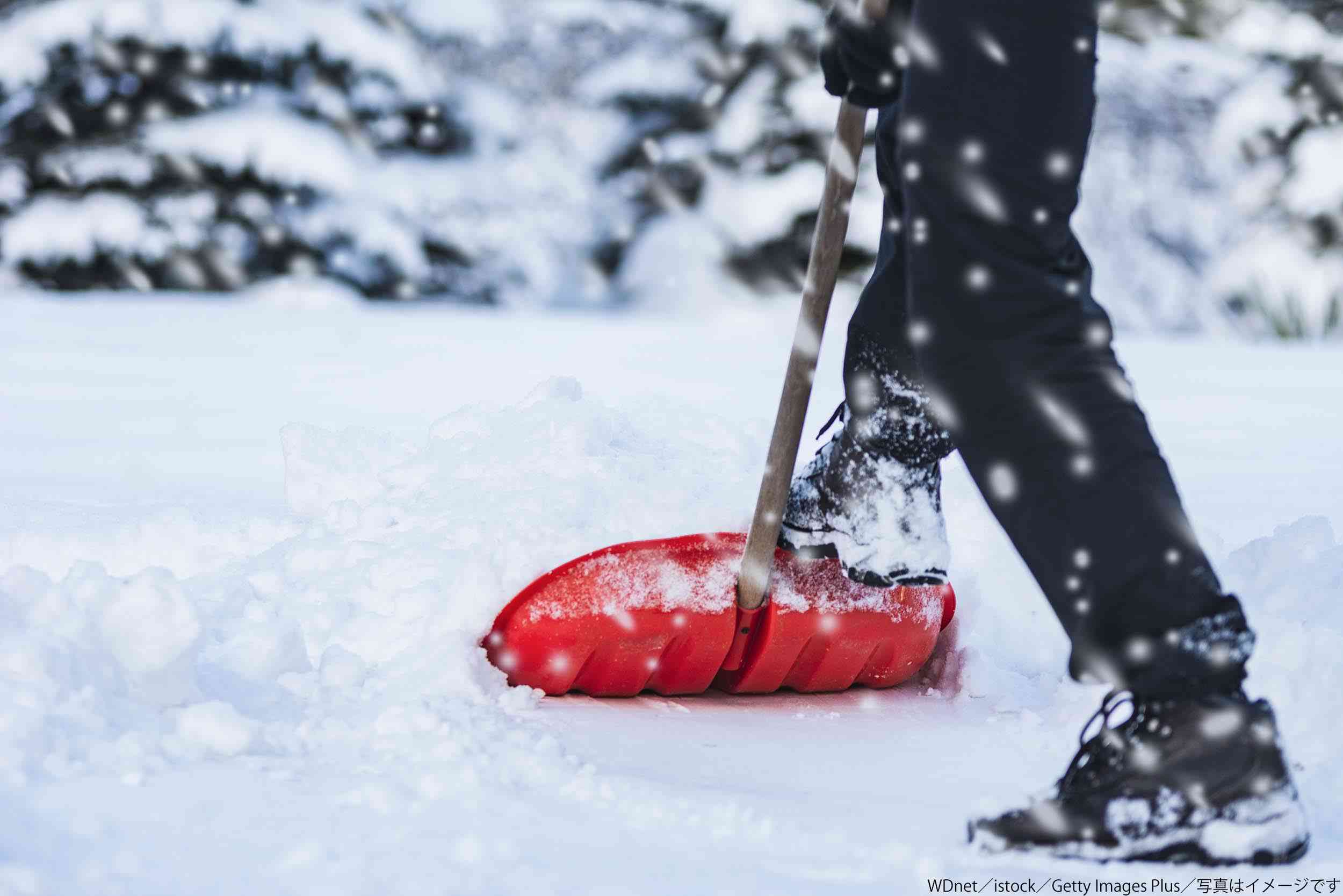 「部活中止で地域の雪かきを」　生徒たちに指示した熱血コーチに称賛相次ぐ – Sirabee