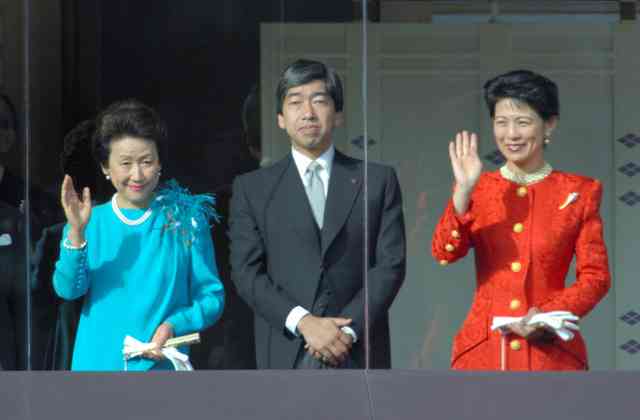 【写真撮影】カメラ目線？はずす？