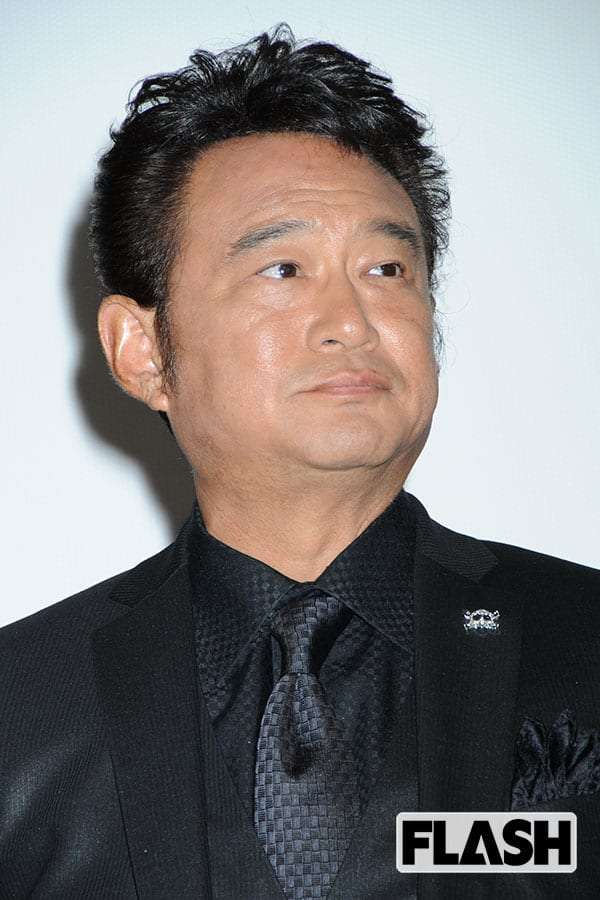 船越英一郎 最愛の相手はワンコ、食事管理で体型維持…22歳下新恋人を引きつけた“61歳の充実お一人さま生活”