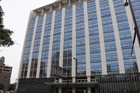 電車にはねられ死亡、女子高生か  千葉市の踏切、乗客けがなし