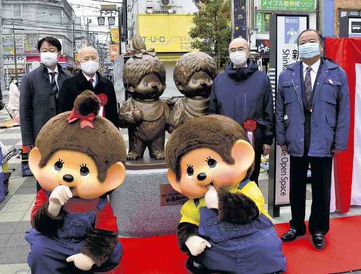 東京・葛飾生まれの「モンチッチ」、地元ＪＲ駅前に銅像…「ハチ公のように」 : 社会 : ニュース : 読売新聞オンライン
