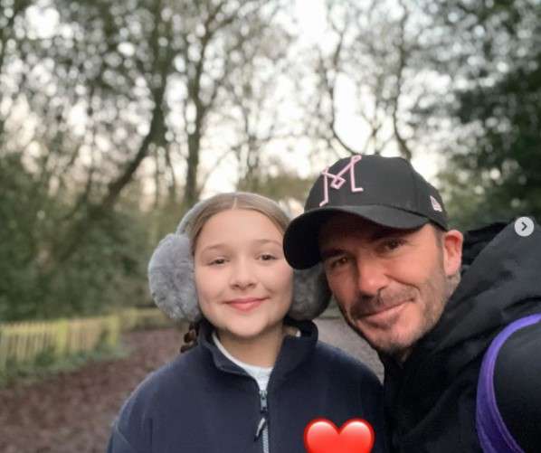 【イタすぎるセレブ達】デヴィッド・ベッカム、娘ハーパーちゃんと口づけショットをまたもや公開　「もう大きいから止めるべき」ファンがうんざり | Techinsight（テックインサイト）|海外セレブ、国内エンタメのオンリーワンをお届けするニュースサイト