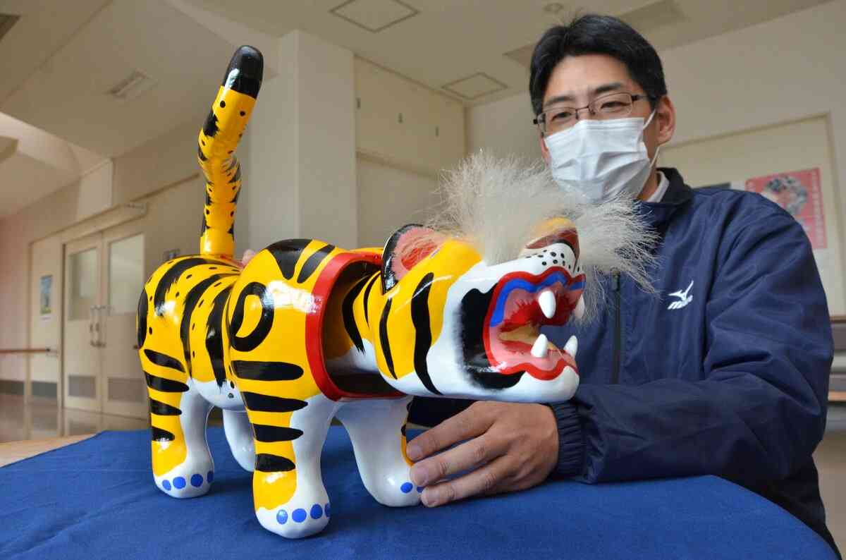 皇室の新年あいさつに出雲の張子虎、「大変光栄」関係者が喜び（山陰中央新報） - Yahoo!ニュース