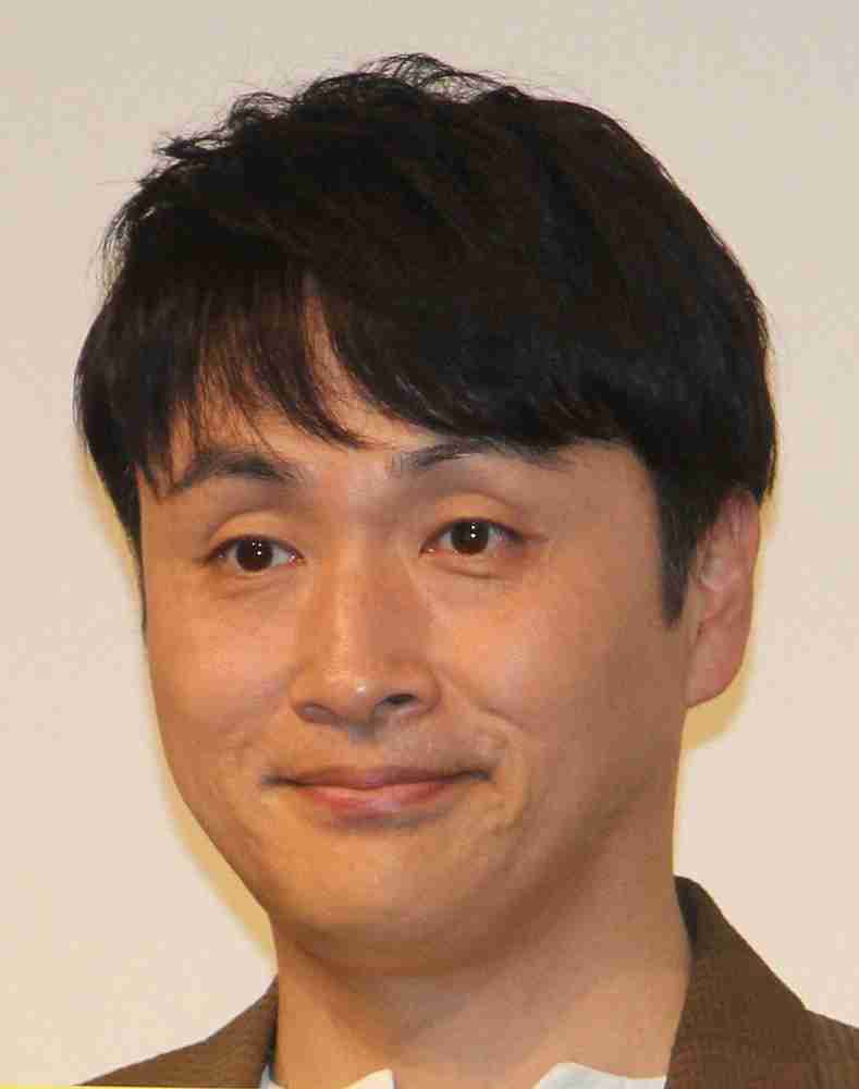 アンジャ児嶋の金髪ホスト姿に大盛り上がり「IZAMさん」「韓流スター」「ジャニーズか」「オバさん」