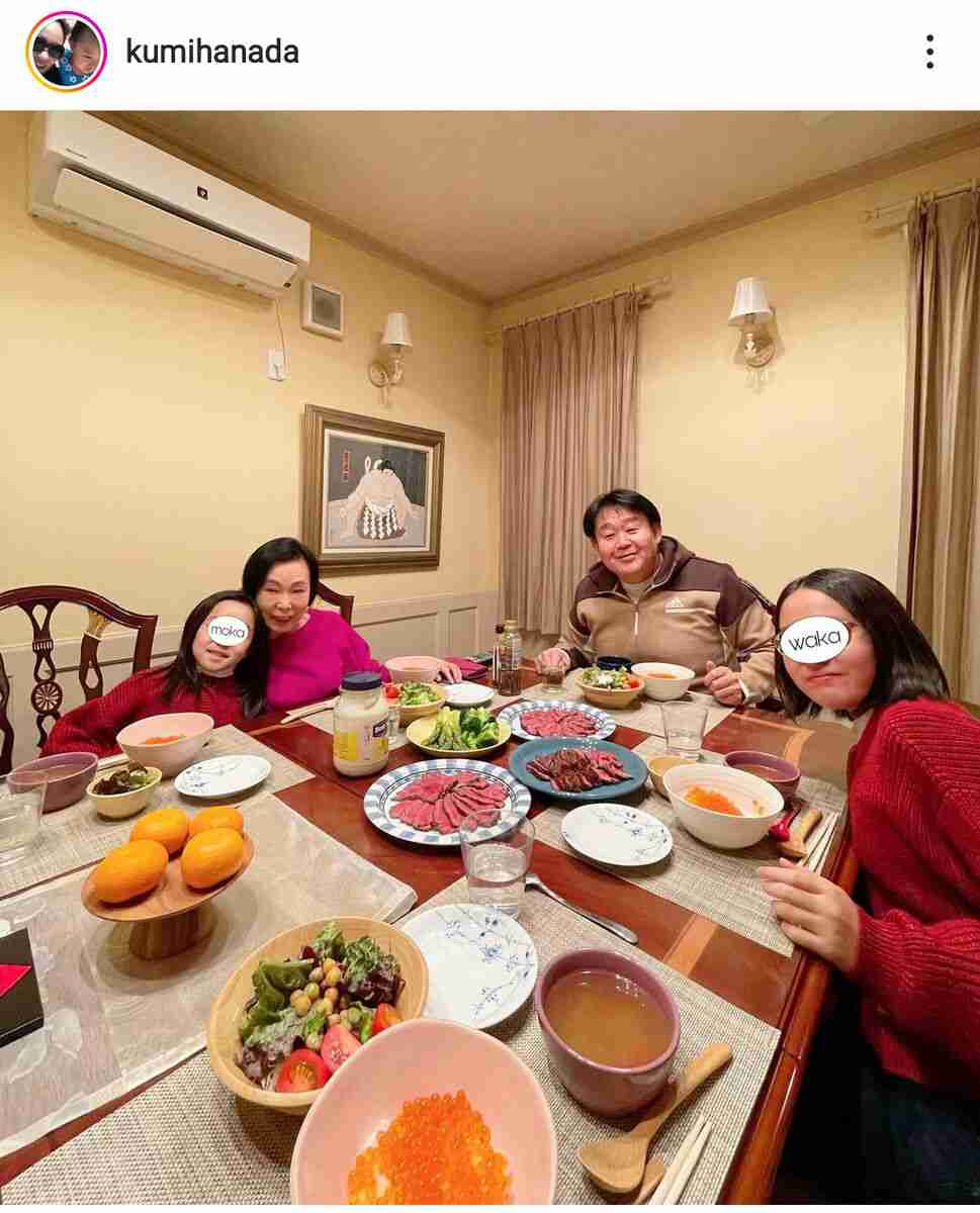 花田虎上氏の妻、姑・藤田紀子と一家団らん元日の夕食披露に「憧れのファミリー」の声 : スポーツ報知