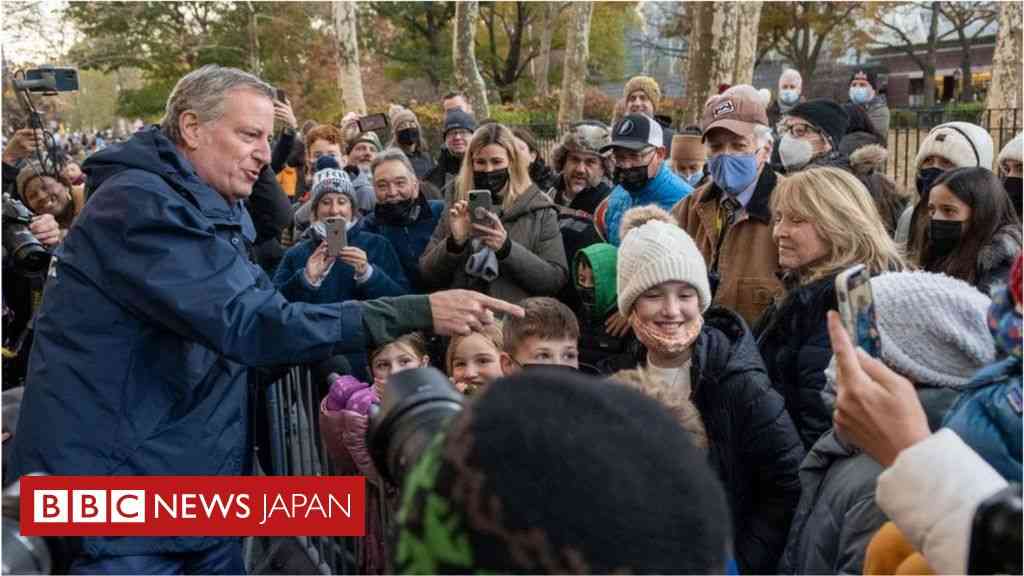 米ニューヨーク市、ワクチン接種を民間の全企業に義務付け - BBCニュース