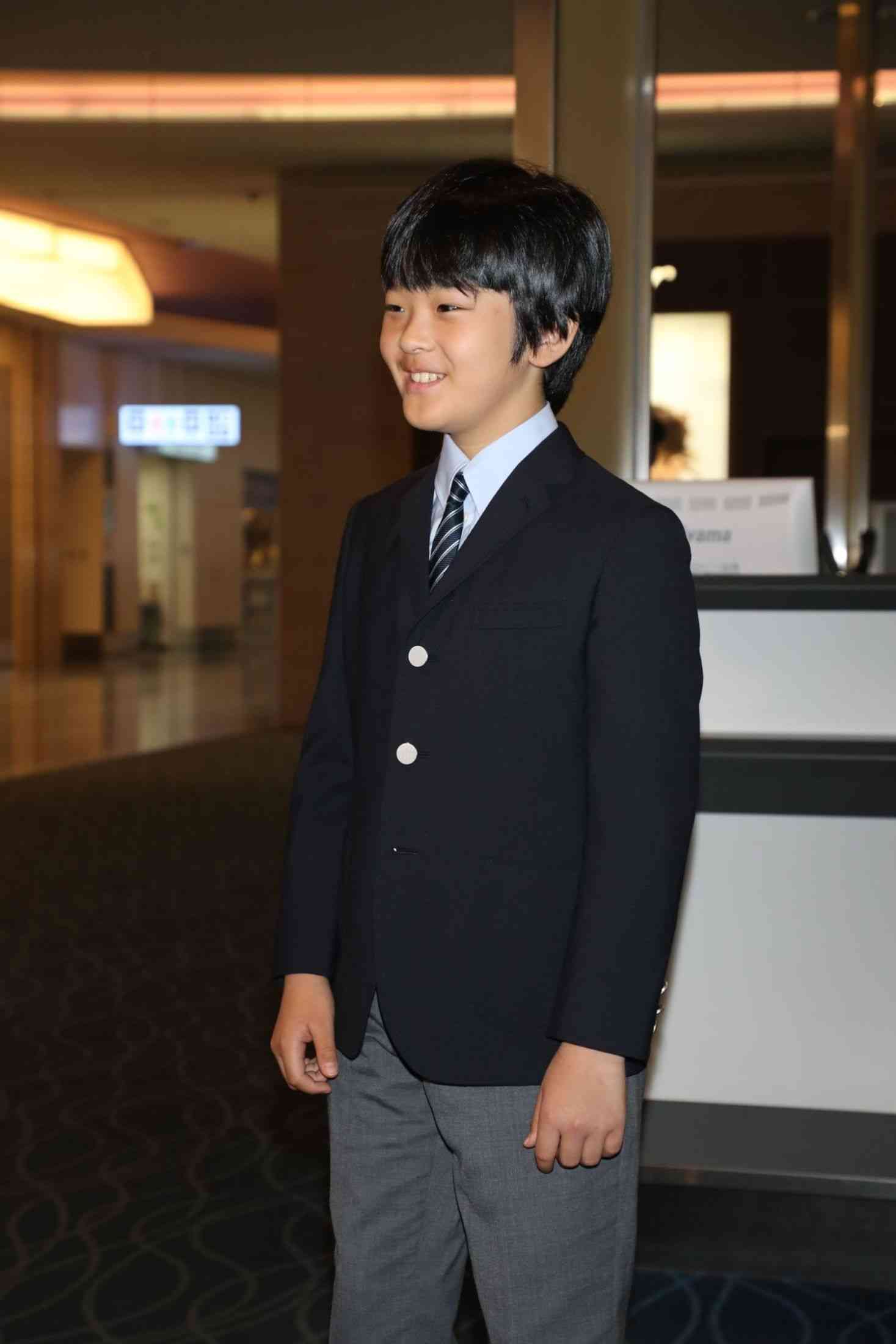 高校ご進学直前、悠仁さまの“帝王教育”に動きづらい深刻な理由〈今後“皇籍を離脱したい”と願う皇族が現れたら…〉（文春オンライン） - Yahoo!ニュース